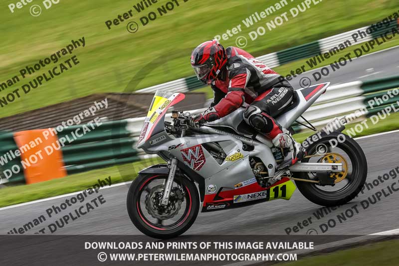 cadwell no limits trackday;cadwell park;cadwell park photographs;cadwell trackday photographs;enduro digital images;event digital images;eventdigitalimages;no limits trackdays;peter wileman photography;racing digital images;trackday digital images;trackday photos